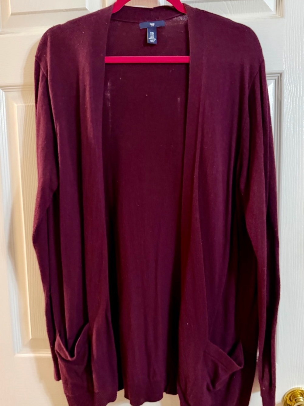 GAP Deep Burgundy Sweater Gap Burgundy Open-Front Cardigan – Women’s XL